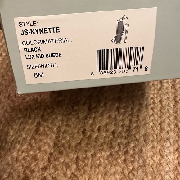 Jessica Simpson Black Lace Peep-Toe Heels - Picture 4 of 7